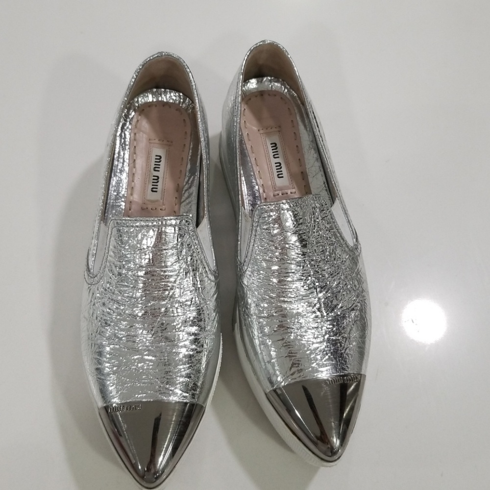 Cap Toe Metallic Leather Platform Skate Sneaker